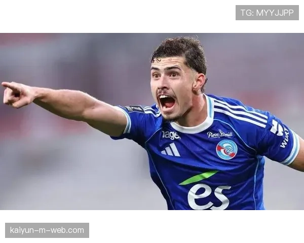 帕尼切利点球破门锦上添花 斯特拉斯堡前锋本赛季已入十二球